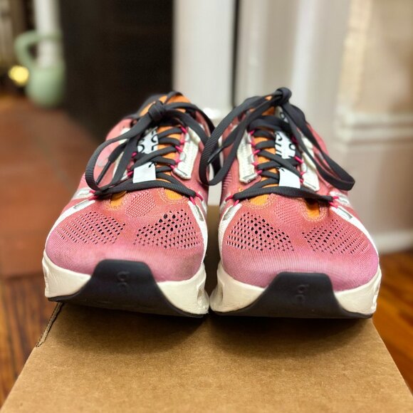 NIB On Running Cloudeclipse Running Shoe in Tangerine/Ivory, Size 9 - Picture 6 of 14